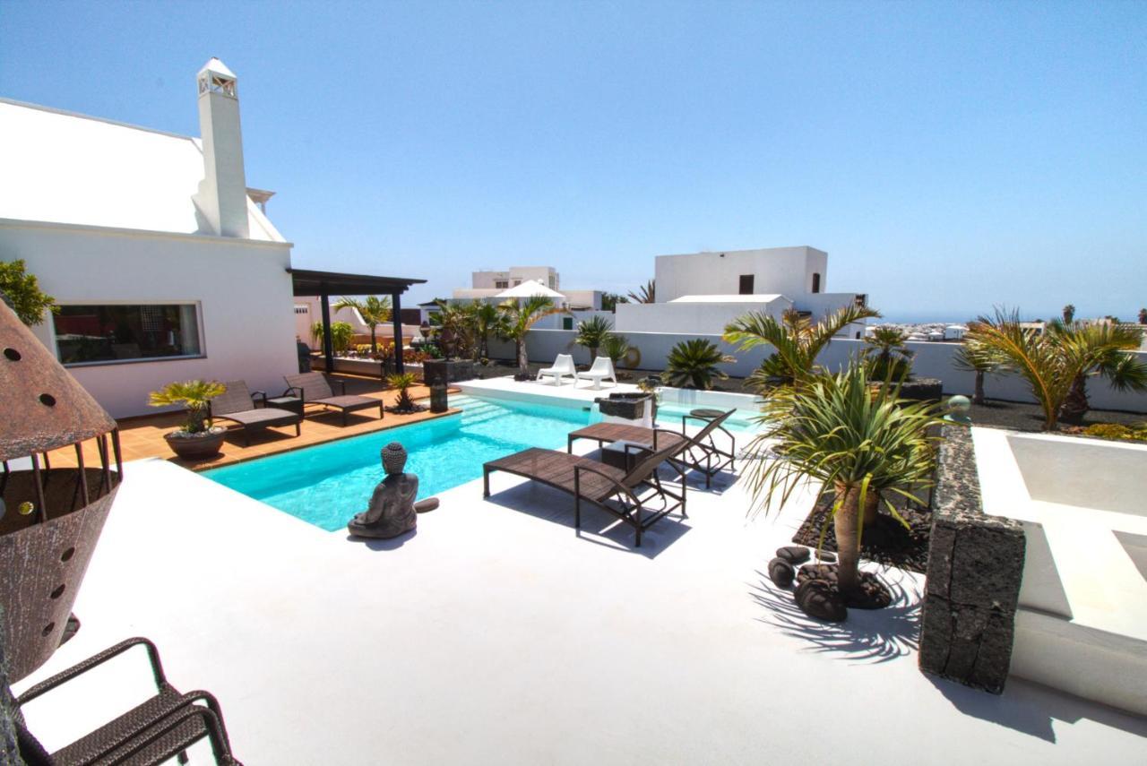 Villa Canis Tias Exterior photo